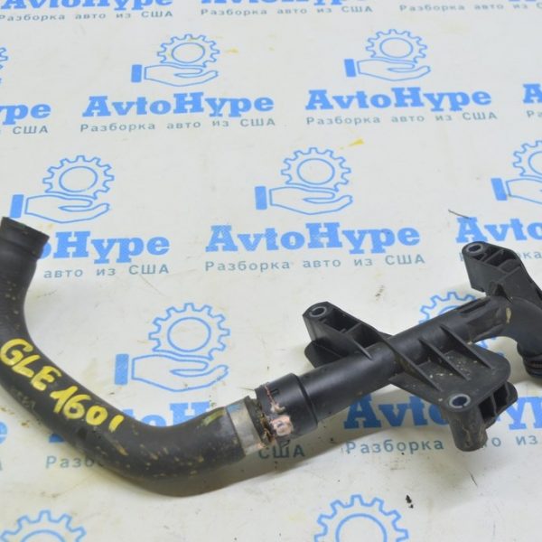 Патрубок системы охлаждения Mercedes GLE-class C292 12-19 A1668304096