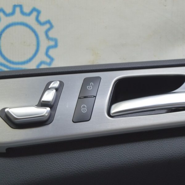Кнопка блокировки двери перед прав Mercedes GLE-class C292 12-19 A 292 905 47 00