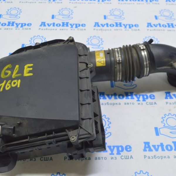 Воздуховод от корпуса воздушного фильтра левый Mercedes GLE-class C292 15-19 3.0 A2760902137