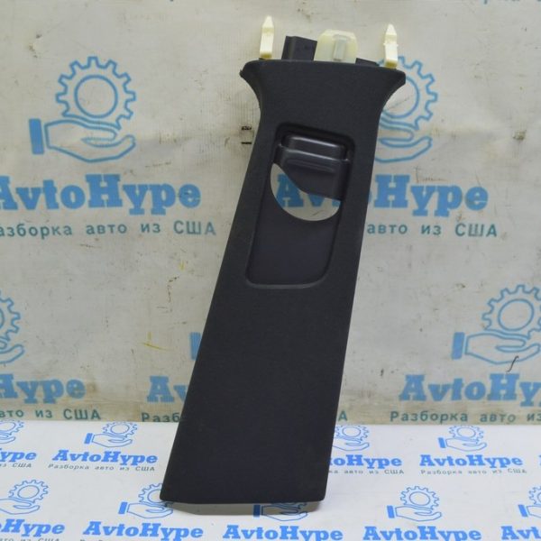 Накладка центральной стойки верхняя (ремень) правая Mercedes GLE-class C292 16-19 купе, черн A 292 690 72 00