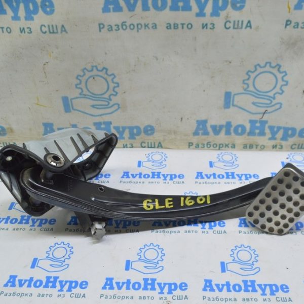 Педаль тормоза Mercedes GLE-class C292 12-19 A 166 290 00 01