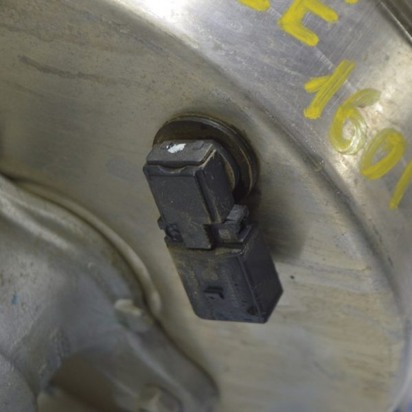 Датчик давления на вакуумном усилителе Mercedes GLE-class C292 12-19 A 000 905 92 03