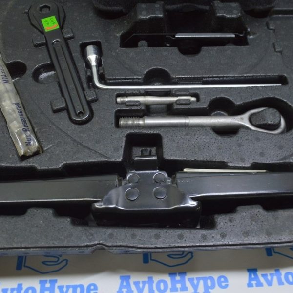 Буксировочный крюк Mercedes GLE-class C292 12-19 (только в сборе комплектом) A 222 315 00 00