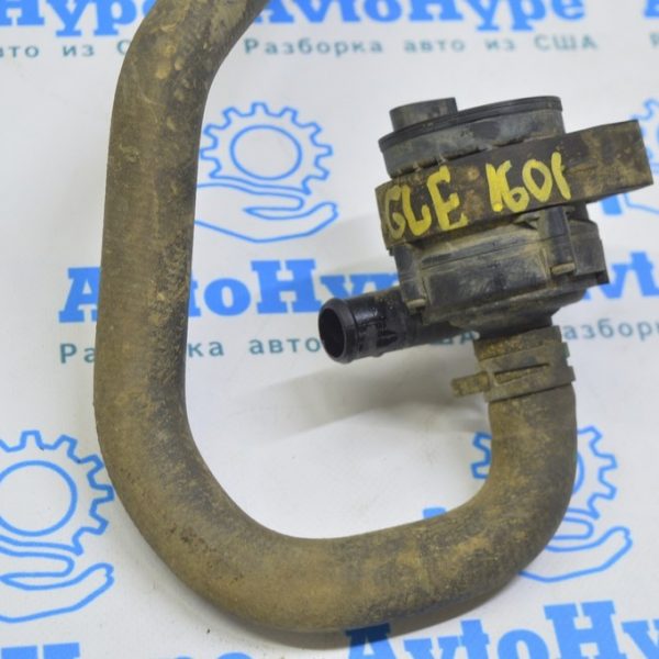 Дополнительный насос системы охлаждения Mercedes GLE-class C292 12-19 A 211 835 00 28