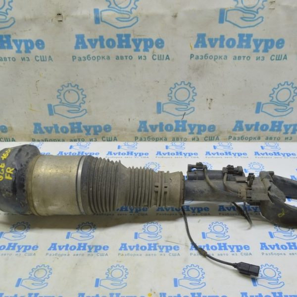 Пневмоамортизатор передний правый Mercedes GLE-class C292 12-19 в сборе (01) A 292 320 04 00