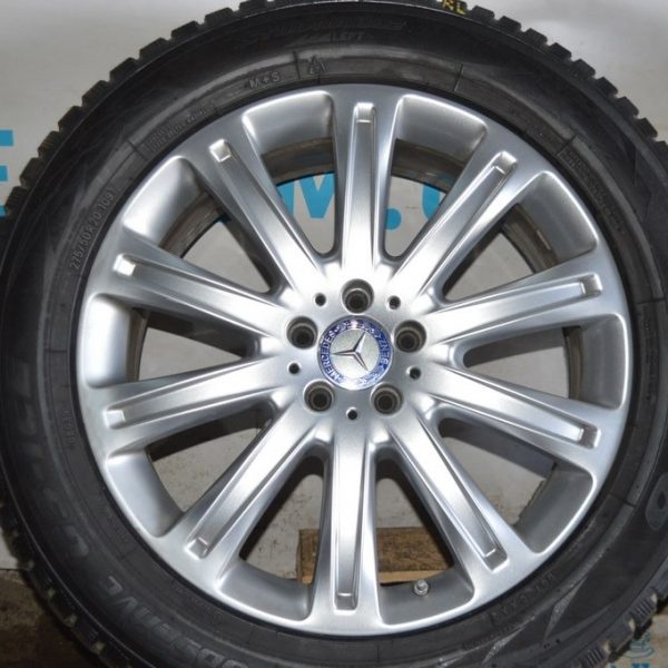 Центральный колпачок на диск Mercedes GLE-class C292 12-19 (с дисками в сборе) A 220 400 01 25