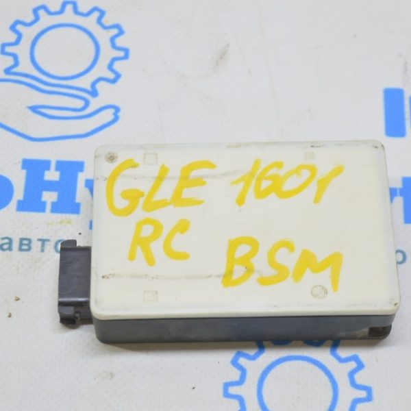 Радарный датчик Mercedes GLE-class C292 12-19 задний (01) A 000 905 88 02