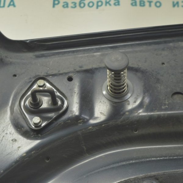 Отбойник капота левый Mercedes GLE-class C292 12-19 на капоте A 166 880 00 27