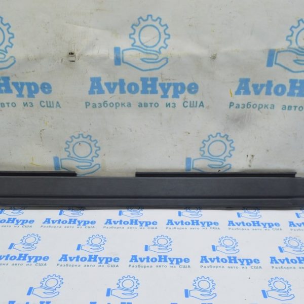 Накладка пола багажника правая Mercedes GLE-class C292 12-19 черн A1666842800