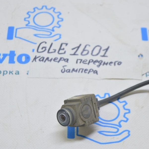 Камера передняя Mercedes GLE-class C292 12-19 в решетке радиатора A 000 905 11 03