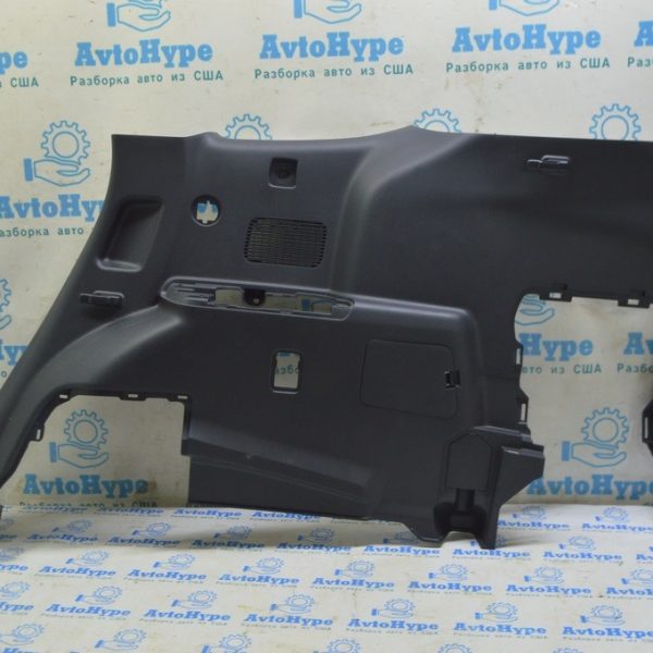 Обшивка арки правая Toyota Highlander 20- черная 64730-0E121-C0