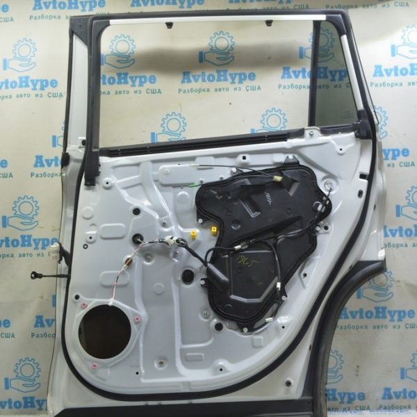 Уплотнитель двери задней правой Toyota Highlander 20- 67871-0E080
