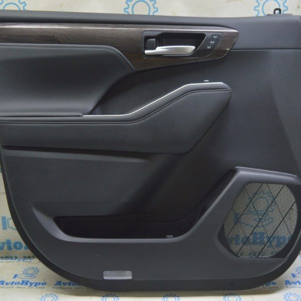 Обшивка двери карточка передняя левая Toyota Highlander 20-22 кожа черная 67620-0E670-C2
