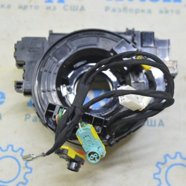 Шлейф руля Toyota Highlander 20- под подогрев руля (01) 84308-0R030