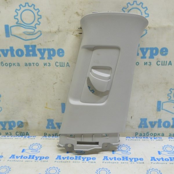 Накладка центральной стойки верхняя ремень правая Toyota Highlander 20- серая 62410-0E090-B0