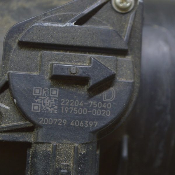 Расходомер воздуха Toyota Highlander 20- 22204-75040