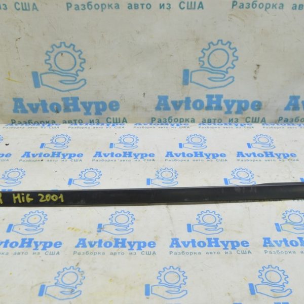 Молдинг лобового стекла правый Toyota Highlander 20- 75504-0E020