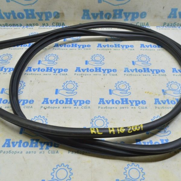 Уплотнитель дверного проема задний левый Toyota Highlander 20- 62332-0E081