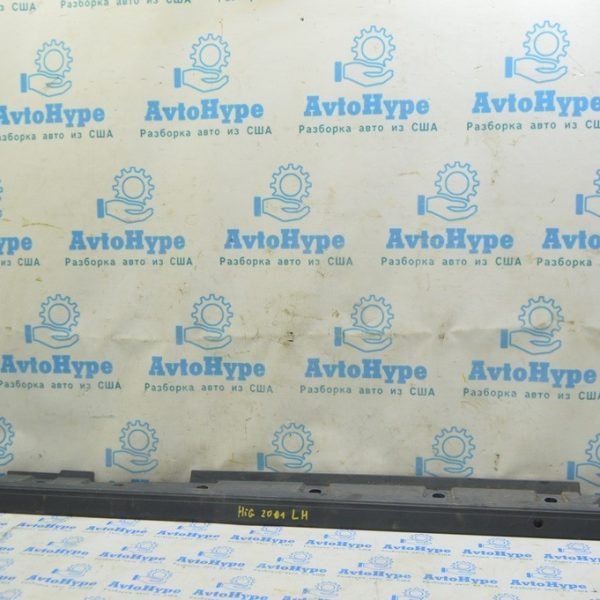 Порог левый Toyota Highlander 20- структура (01) царапины 75860-0E040