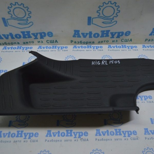 Накладка порога задняя левая Toyota Highlander 14- черн 67918-0E050-C0