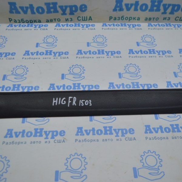 Накладка порога внутр перед прав Toyota Highlander 14- черн 67913-0E060-C0