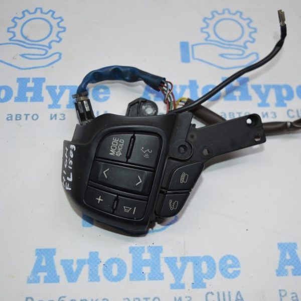 Кнопки управления (на руле) лев Toyota Highlander 14-19 84250-0E260-B1