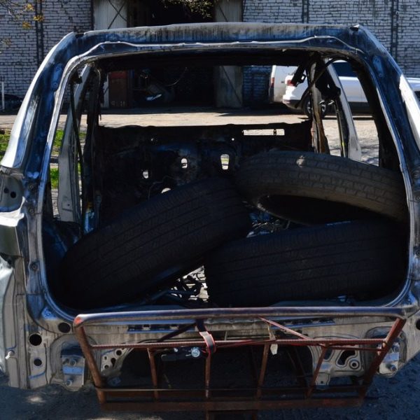 Задняя панель Toyota Highlander 14- (03) графит 583070E050