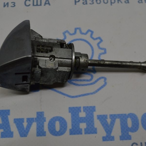 Личинка замка двери перед лев Toyota Highlander 14-