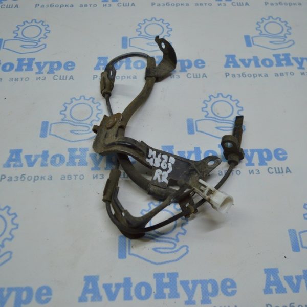 Датчик ABS задний правый Toyota Highlander 14-19 AWD 89545-0e020