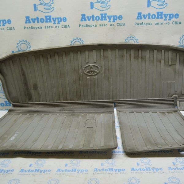 Коврик багажника Toyota Highlander 14-19 под 3 ряда, резина серый (03) под химчистку