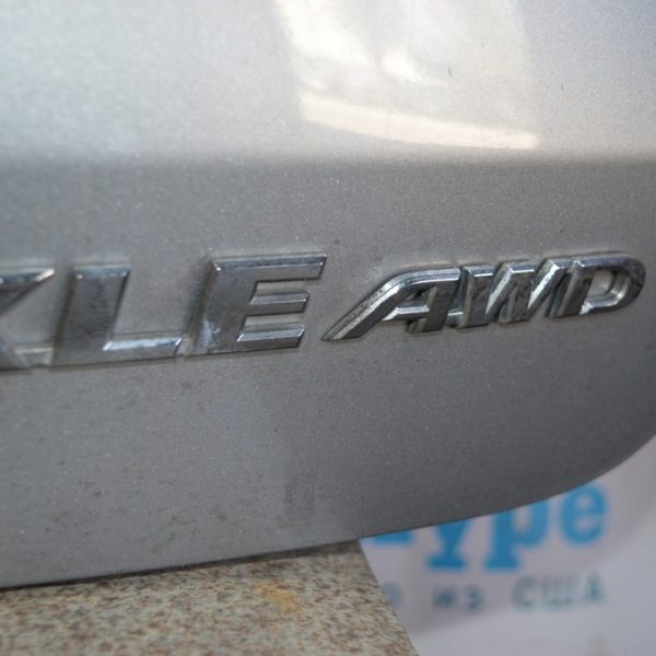 Эмблема надпись XLE двери багажника Toyota Highlander 14- 75445-0E020