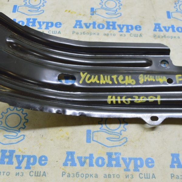 Кронштейн усилитель пола перед левый Toyota Highlander 20- 551390E070