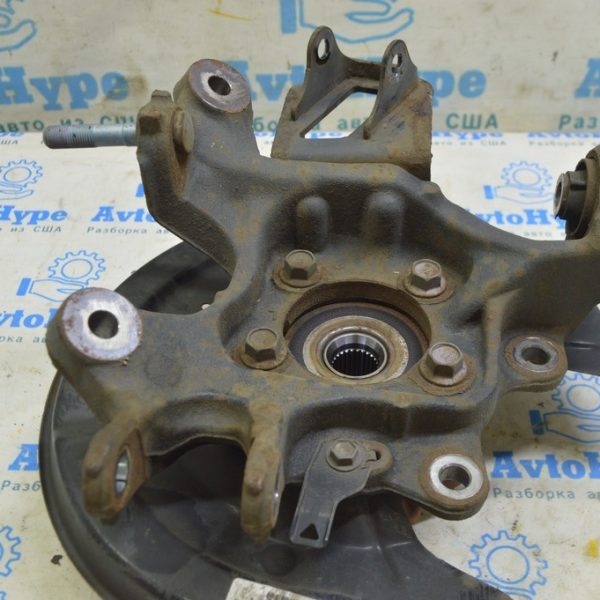 Цапфа задняя левая Toyota Highlander 20- (01) 42305-0E090