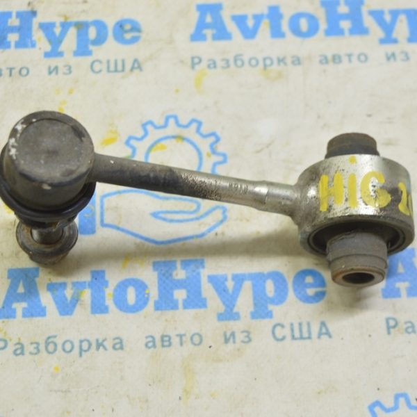 Тяга заднего стабилизатора правая Toyota Highlander 20- (01) 48830-0E050