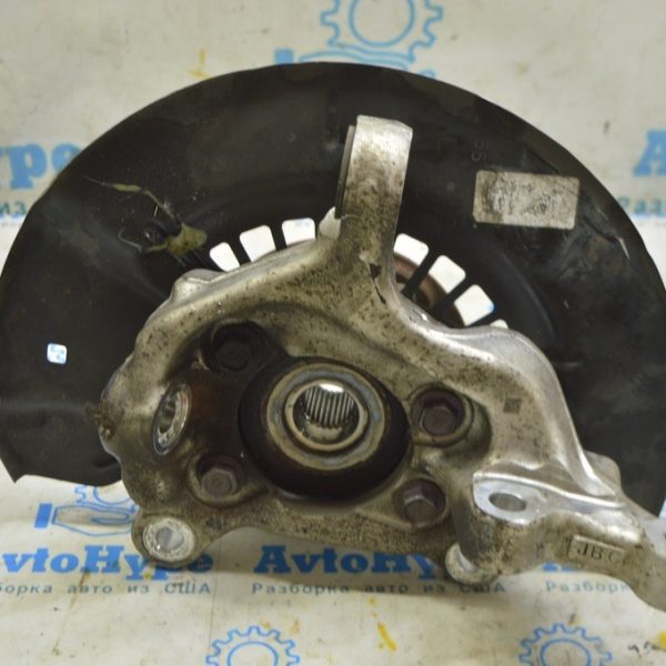 Цапфа передняя левая Toyota Highlander 20- (01) 43202-0E010