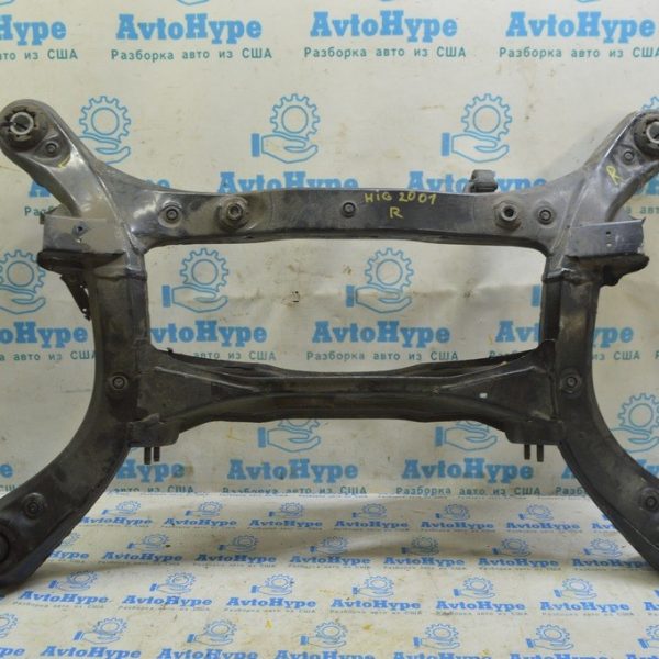 Подрамник задний Toyota Highlander 20- 2.4t, 3.5 (01) 51206-0E043