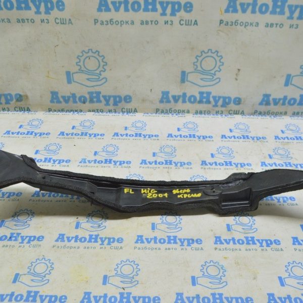 Уплотнитель крыла дверь-крыло левый Toyota Highlander 20- 53828-0E050