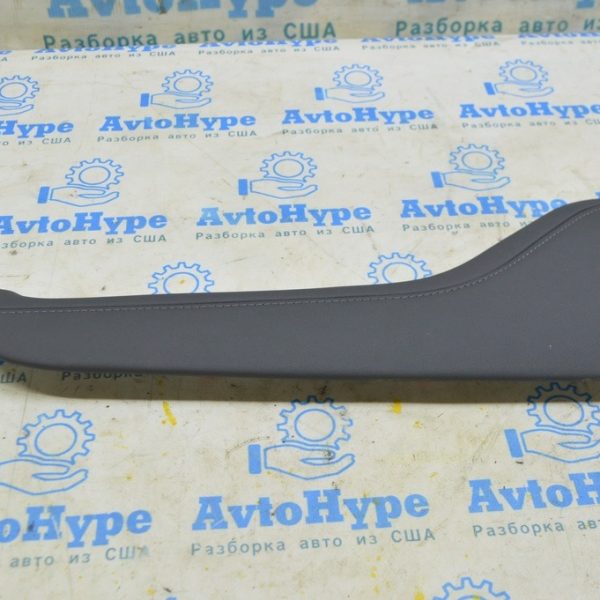 Накладка центральной консоли боковая правая Toyota Highlander 20-22 черн, верхняя 55402-0E020-E3