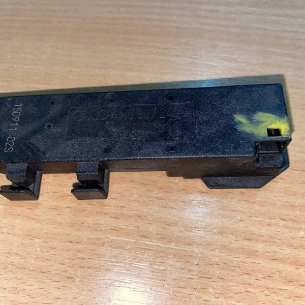 Антенна бесключевого доступа Audi Q7 4M 15- 4M0907247A