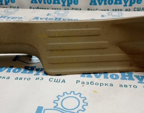 Накладка порога внутр зад прав Nissan Rogue 14- беж 76953-7FA0B