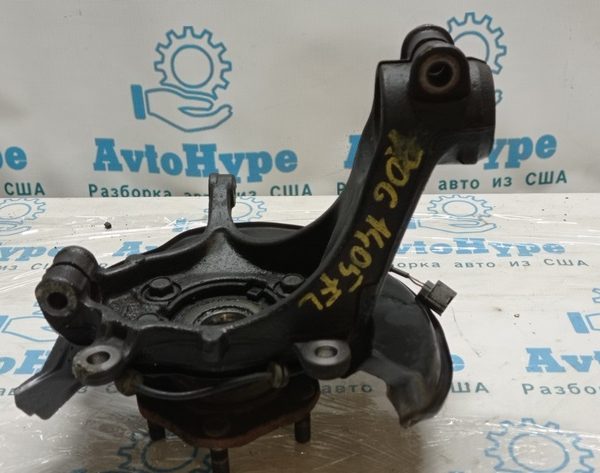 Цапфа перед лев Nissan Rogue 14- (05) 40015-4BA0A