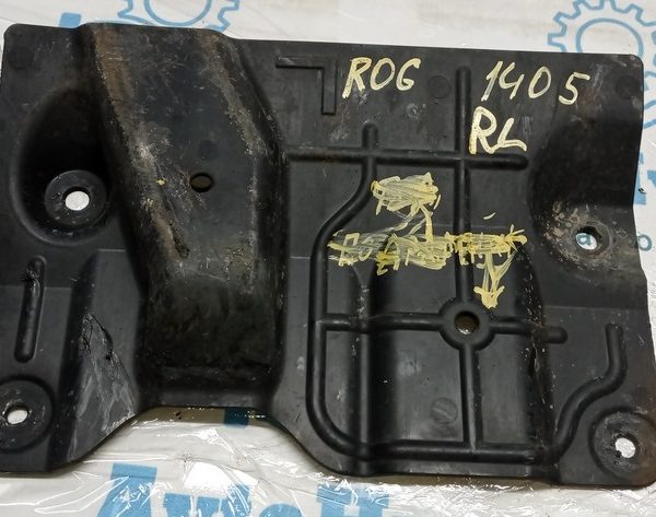 Защита днища левая сторона Nissan Rogue 14- usa 748154BA0A