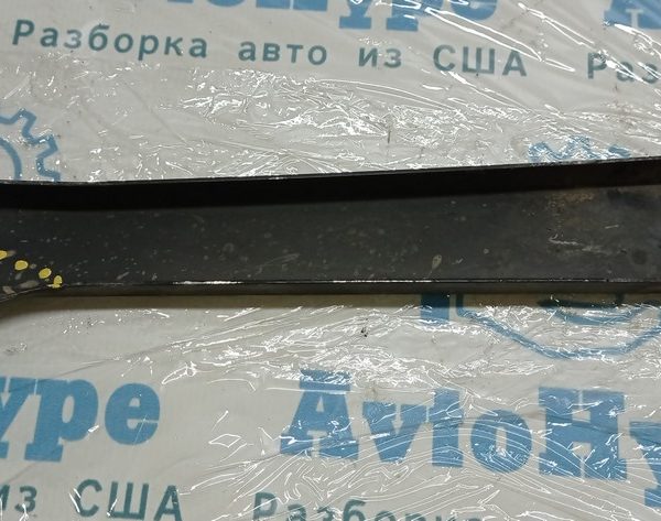 Распорка зад прав Nissan Rogue 14- 55495-JD00B