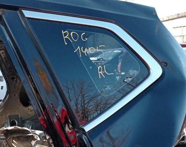 Форточка (глухое стекло) задняя левая Nissan Rogue 14- 83301-4BA0B