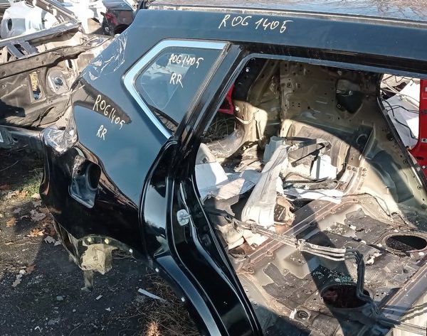 Четверть крыло задняя правая Nissan Rogue 14- (05) черный,цвет KH3 78112-4BA0A