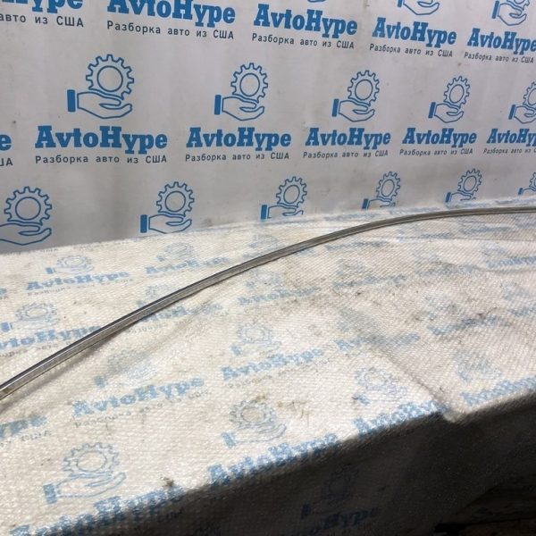 Верхний молдинг дверей правый Nissan Sentra 13-19 хром 76812-3SG0A