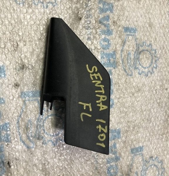 Заглушка зеркала перед лев внутр Nissan Sentra 15-19 802933SG0A