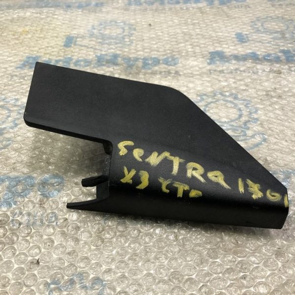 Заглушка зеркала перед прав внутр Nissan Sentra 15-19 80292-3SG0A