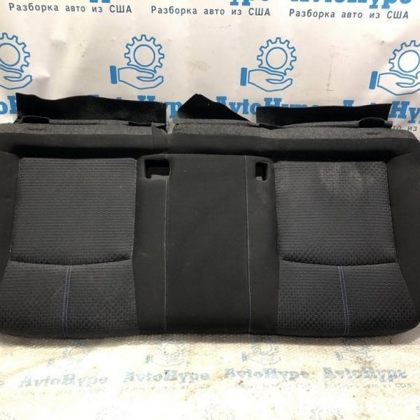 Задний ряд сидений (2 ряд) Nissan Sentra 13-19 тряпка черн (01) синяя строчка  88300-9AM2A