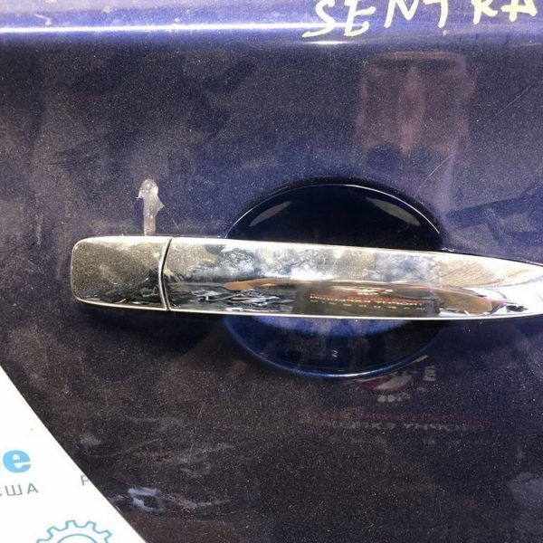 Ручка двери внешняя зад прав Nissan Sentra 13-19 хром 82640-9N00A